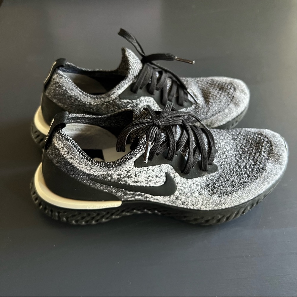 Nike Epic React Flyknit 2 Size 7 - image 1